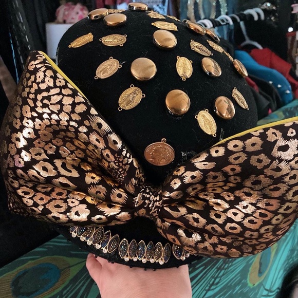 Customed “ Mad Hatters” Rock N Roll Hat main image 5